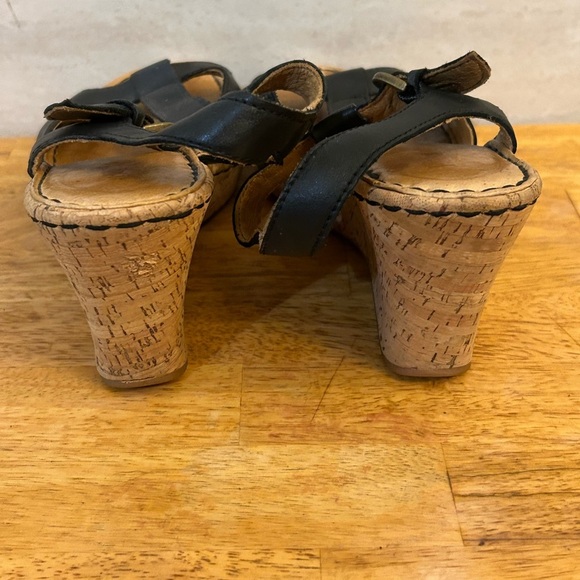 Born Concept T-strap Cork
Wedge Sandals - Picture 9 of 12